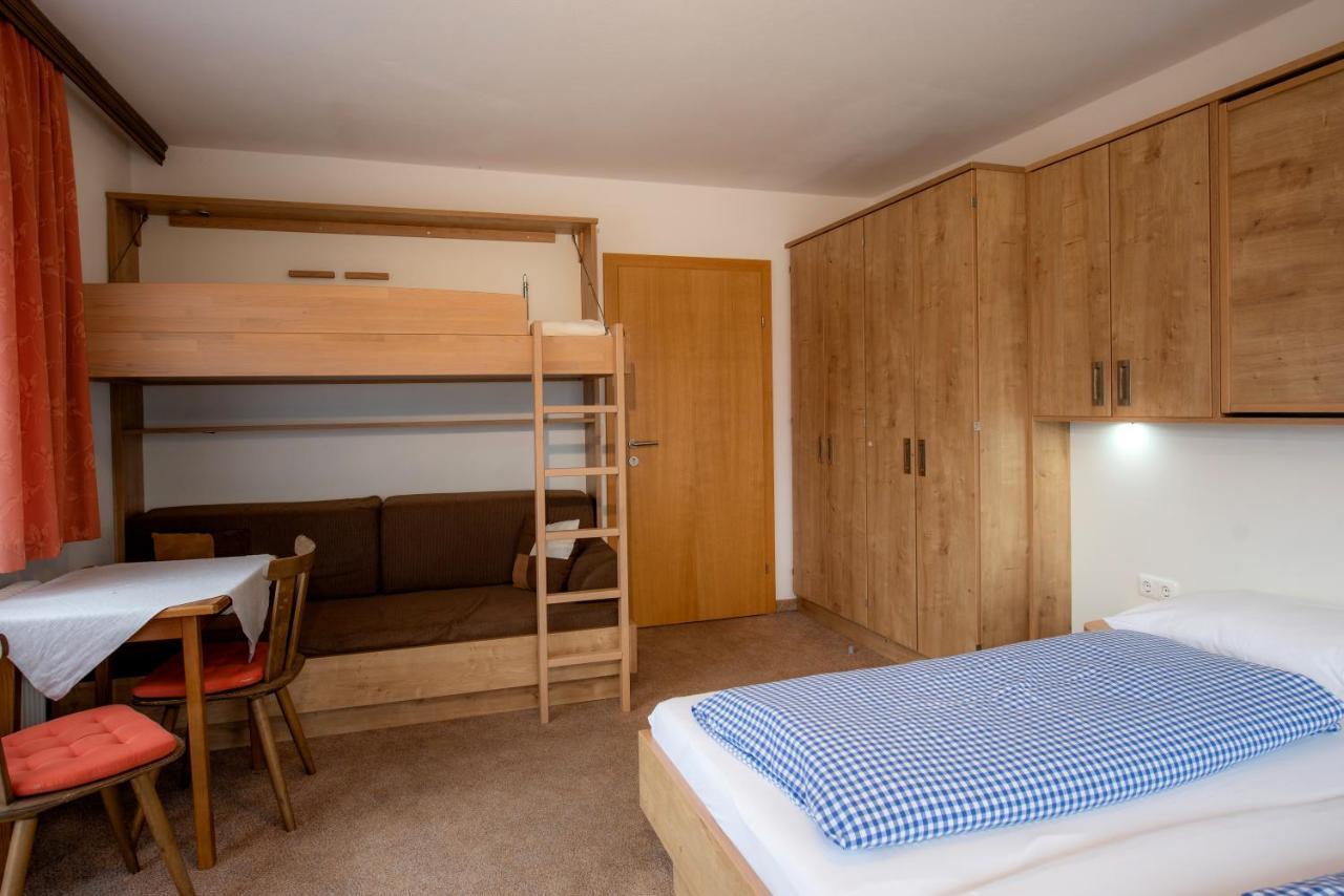 Jugend- Und Familienhotel Venedigerhof Neukirchen am Großvenediger Eksteriør bilde